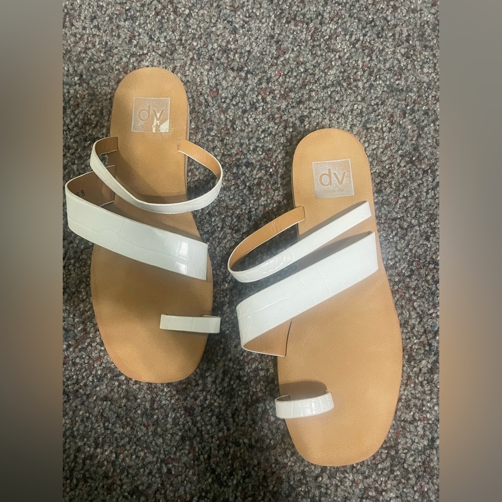 DOLCE VITA WHITE SANDALS